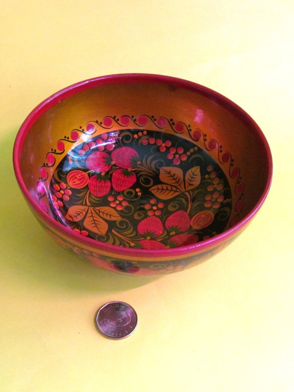 Vintage Russian Khokhloma Wood Folk Art bowl